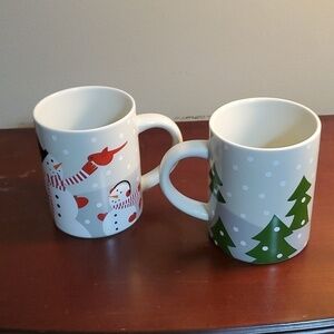 Crate and Barrel Snowman Pair of Mugs New